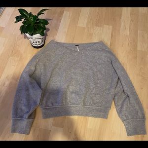 Free people 100% Cashmere sweater